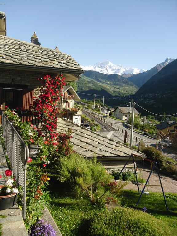 B&B Les Fleurs Gignod Exterior foto