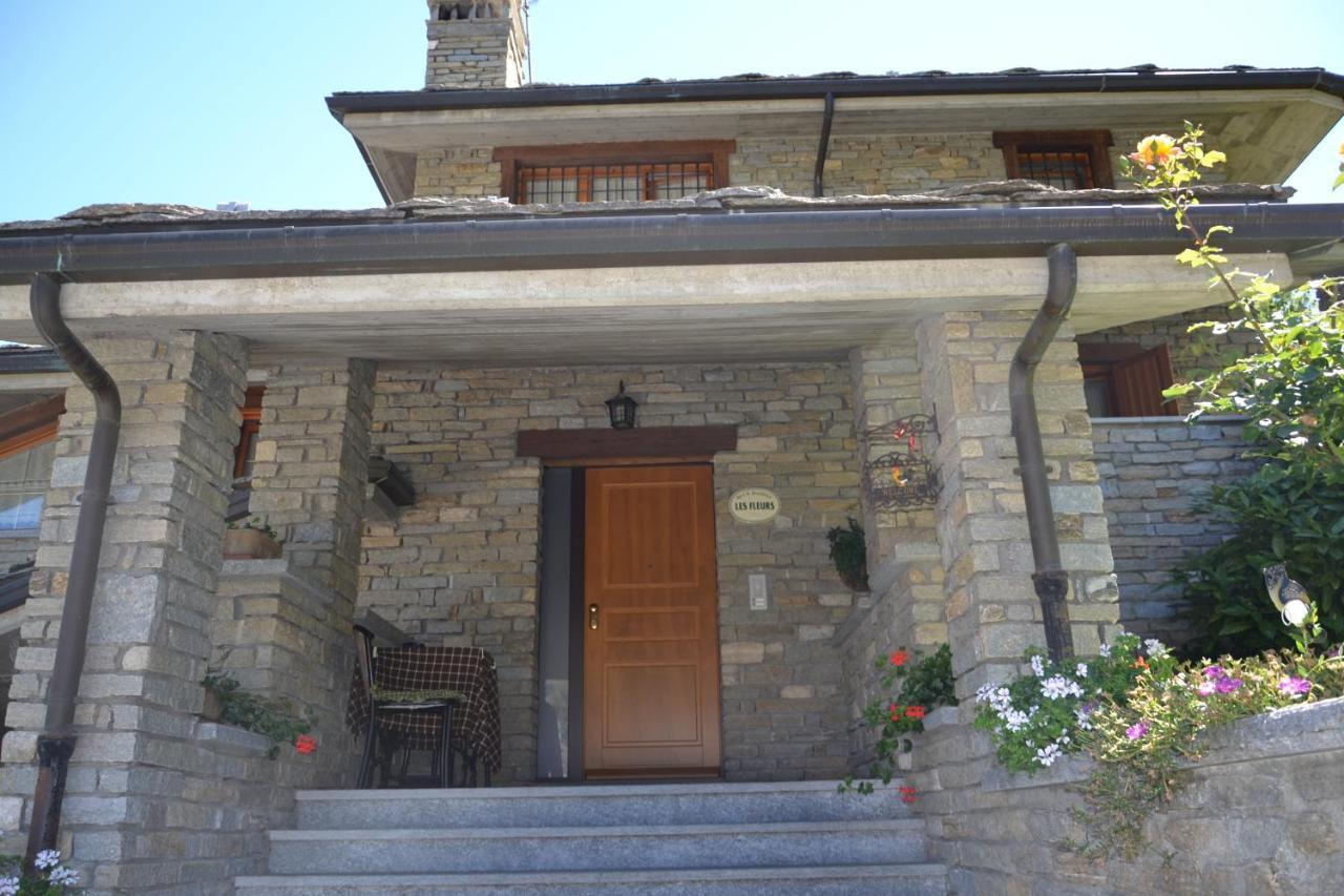 B&B Les Fleurs Gignod Quarto foto